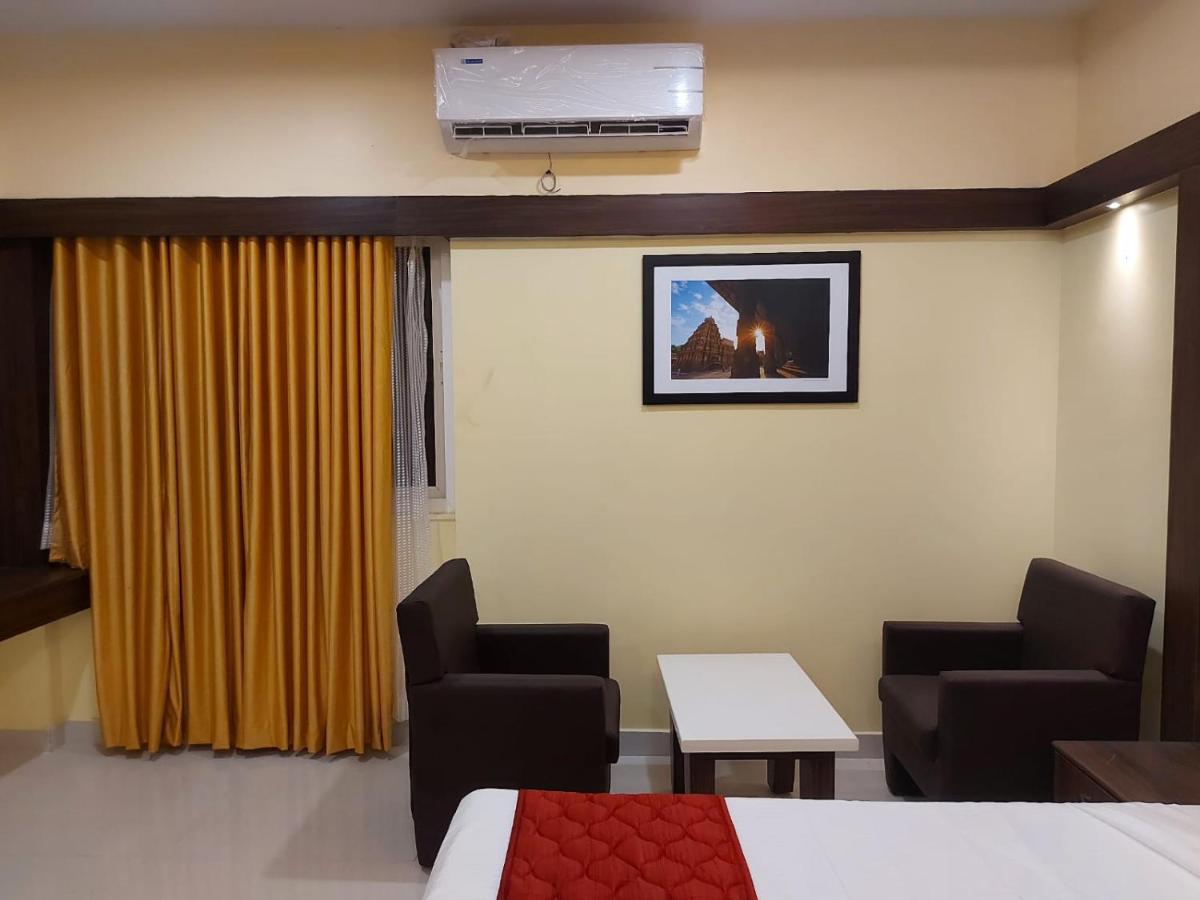 Sri Balaji Grand Hotel Kumbakonam Exteriör bild