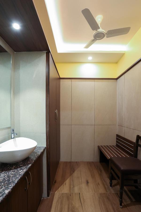 Sri Balaji Grand Hotel Kumbakonam Exteriör bild