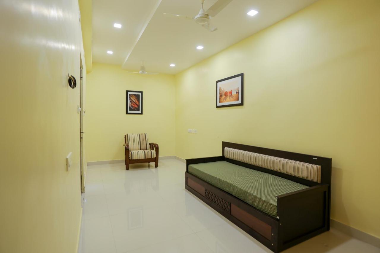 Sri Balaji Grand Hotel Kumbakonam Exteriör bild